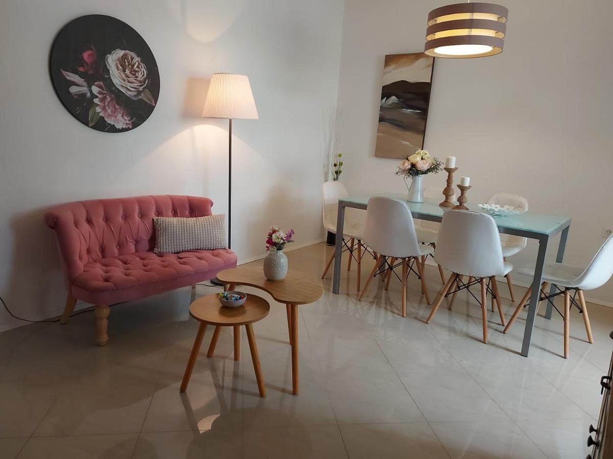 Apartments And Rooms Villa Dona Makarska Bagian luar foto