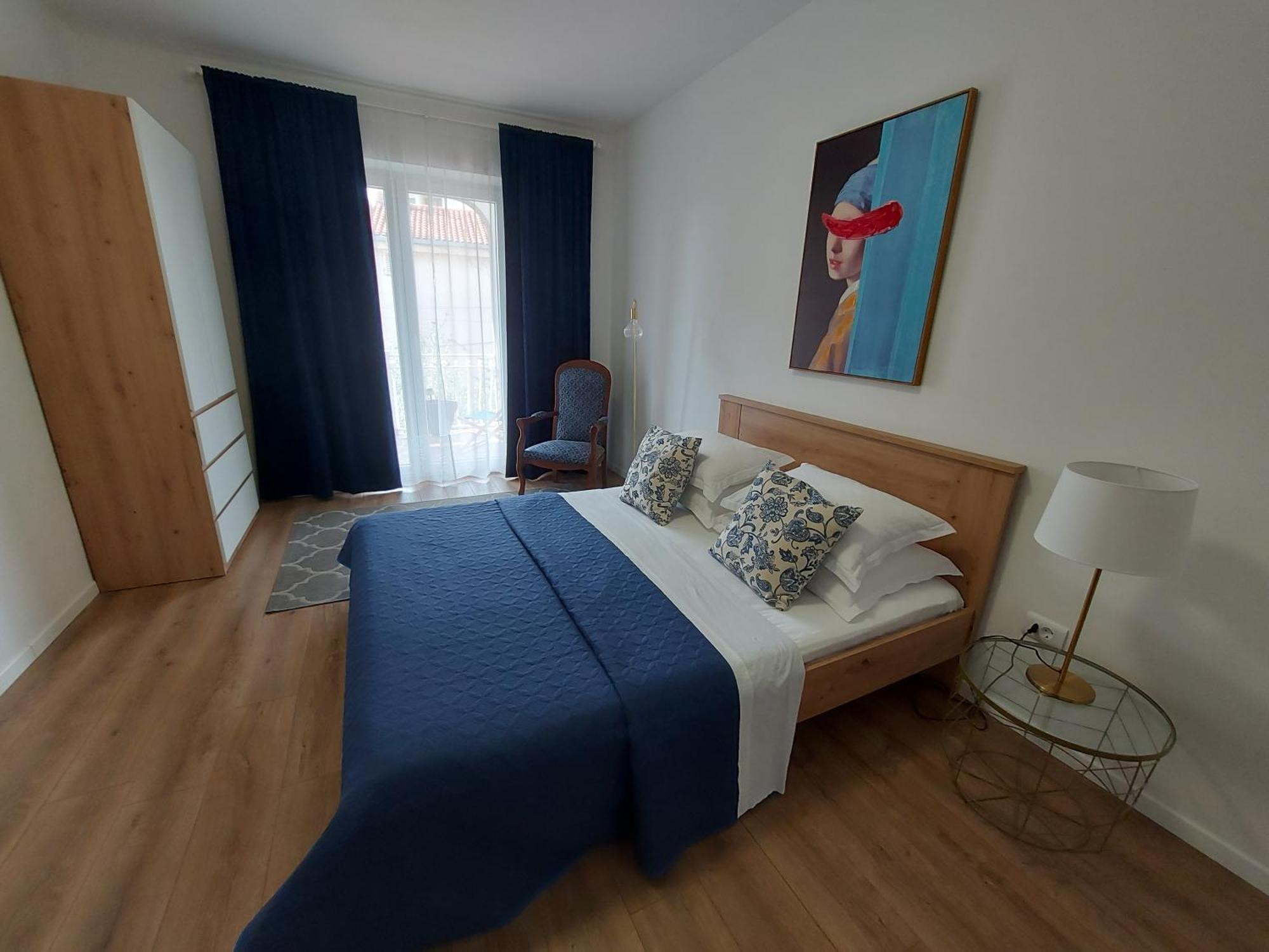 Apartments And Rooms Villa Dona Makarska Bagian luar foto